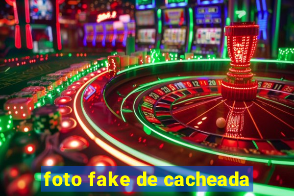 foto fake de cacheada